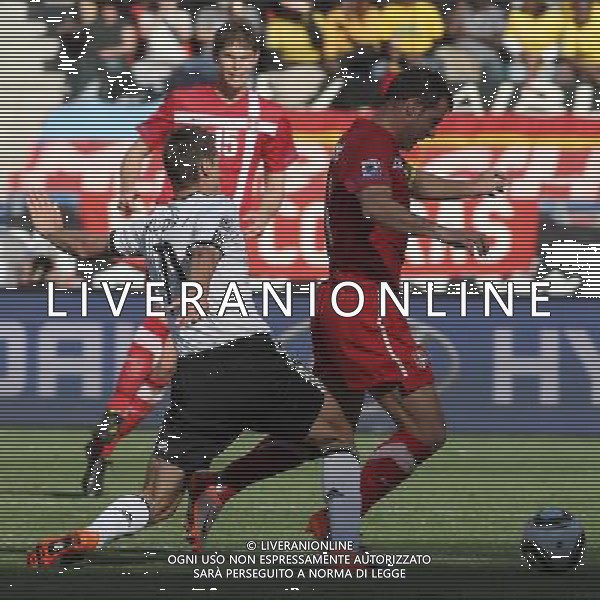 calcio 18.06.2010 fifa world cup 2010 germania serbia 2010 FIFA WORLD CUP SOUTH AFRICA, girone d Match 21, GER-SRB, Germany-Serbia, Deutschland-Serbien, il fallo di klose su stankovic che ha provocato l\'espulsione del tedesco ph FIRO/ag aldo liverani sas only italy 