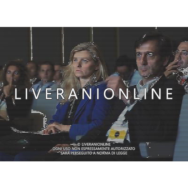 MILANO 18/6/2010 UNIVERSITA\' BOCCONI VIA ROENTGEN, UNTHINKABLE NELLA FOTO ENZO BIAGINI AMMINISTRATORE DELEGATO APPLE ITALIA CON BEATRICE TRUSSARDI ©ROMANO/AGENZIA ALDO LIVERANI SAS