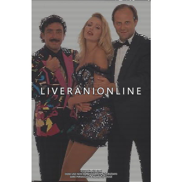 TRASMISSIONE TELEVISIVA\'LA GRANDE SFIDA1993 NELLA FOTO GERRY SCOTTI-VALERIA MARINI-NINO FRASSICA AG ALDO LIVERANI