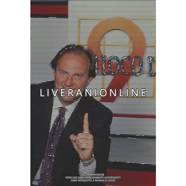 TRASMISIONE TELEVISIVA IL GIOCO DEI 9 1991 NELLA FOTO GERRY SCOTTI AG ALDO LIVERANI 