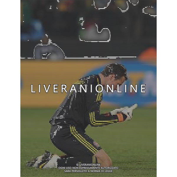 Fifa World Cup Sud Africa 2010 Match #26 Tshwane/Pretoria (Lotus Versfeld Stadium) - 19.06.2010 Camerun-Danimarca Nella Foto:esultanza sorensen al fischio finale /Ph.Vitez-Ag. Aldo Liverani