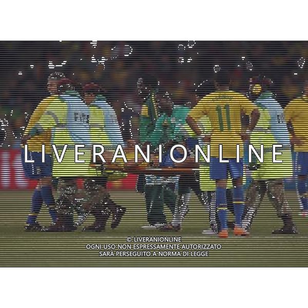 BRASILE - COSTA D\'AVORIO CAMPIONATI MONDIALI SUDAFRICA 2010 FIFA WORLD CUP SOUTH AFRICA,20/06/2010 Match 29, NELLA FOTO ELANO INFORTUNATO copyright by firo sportphoto/AGENZIA ALDO LIVERANI SAS ITALY ONLY - EDITORIAL USE ONLY 