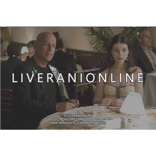 FILM Poliziotti fuori - Due sbirri a piede libero 2010 NELLA FOTO Bruce Willis, Michelle Trachtenberg AG ALDO LIVERANI