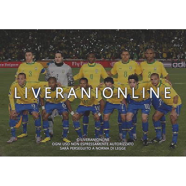 CALCIO SPORT 20.06.2010 MONDIALI DI CALCIO 2010 WM 2010 Sudafrika 2010 FIFA WORLD CUP SOUTH AFRICA, BRASILE COSTA D\'AVORIO Match 29, BRA-CIV, Brazil-Cote dlvoire, Brasilien-ElfenbeinkŸste, 3:1 nella foto JULIO CESAR, BRA, MAICON, BRA, LUCIO, BRA, JUAN, BRA, FELIPE MELO, BRA, MICHEL BASTOS, BRA, ELANO, BRA, GILBERTO SILVA, BRA, LUIS FABIANO, BRA, KAKA, BRA, ROBINHO, BRA ©FIRO/ALDO LIVERANI ONLY ITALY