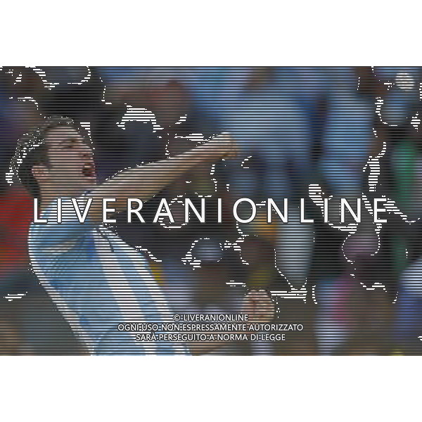 Argentina\'s Gonzalo Higuain celebrates scoring a goal during the World Cup group B soccer match between Argentina and South Korea at Soccer City in Johannesburg, South Africa, Thursday, June 17, 2010. Argentina defeated South Korea 4-1.(Photo By Wei Zheng/ColorChinaPhoto) - Ag. Aldo Liverani sas ITALY ONLY ITALY ONLY: ARGENTINA - COREA DEL SUD FIFA WORLD CUP CAMPIONATI MONDIALI SUD AFRICA 2010 ESULTANZA