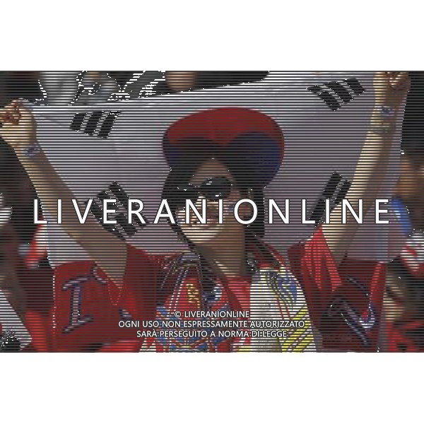 A South Korean fan cheers for the team during the World Cup group B soccer match between Argentina and South Korea at Soccer City in Johannesburg, South Africa, Thursday, June 17, 2010. Argentina defeated South Korea 4-1.(Photo By Wei Zheng/ColorChinaPhoto) - Ag. Aldo Liverani sas ITALY ONLY ITALY ONLY: ARGENTINA - COREA DEL SUD FIFA WORLD CUP CAMPIONATI MONDIALI SUD AFRICA 2010