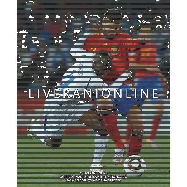 Fifa World Cup Sud Africa 2010 Match #32 Johannesburg (Ellis Park Stadium) - 21.06.2010 Spagna-Honduras Nella Foto:pique-suazo /Ph.Vitez-Ag. Aldo Liverani