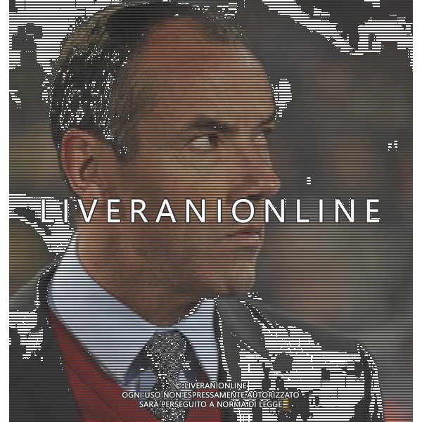 (100620) -- TSHWANE, June 20, 2010 () --Cameroon\'s head coach Paul Le Guen reacts during the 2010 World Cup Group E soccer match against Denmark at Loftus Verfeld stadium in Tshwane, South Africa, on June 19, 2010. (/Yang Lei)(fym) ©Photoshot/Agenzia Aldo Liverani Sas - ITALY ONLY: CAMERUN - DANIMARCA FIFA WORLD CUP CAMPIONATI MONDIALI SUD AFRICA 2010