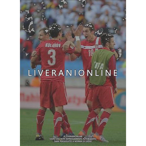 (100618) -- PORT ELIZABETH, June 18, 2010 -- Serbian players celebrate after winning the 2010 World Cup Group D soccer match against Germany at the Nelson Mandela Bay stadium in Port Elizabeth, South Africa, on June 18, 2010. Serbia won 1-0.Yang Lei) (zc) ©Photoshot/Agenzia Aldo Liverani Sas - ITALY ONLY: GERMANIA - SERBIA FIFA WORLD CUP CAMPIONATI MONDIALI SUD AFRICA 2010