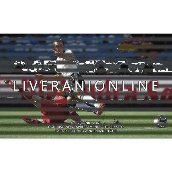 (100618) -- PORT ELIZABETH, June 18, 2010 -- Germany\'s Miroslav Klose (R) vies with a player of Serbia during the 2010 World Cup Group D soccer match between Germany and Serbia at the Nelson Mandela Bay stadium in Port Elizabeth, South Africa, on June 18, 2010.Yang Lei) (zc) ©Photoshot/Agenzia Aldo Liverani Sas - ITALY ONLY: GERMANIA - SERBIA FIFA WORLD CUP CAMPIONATI MONDIALI SUD AFRICA 2010