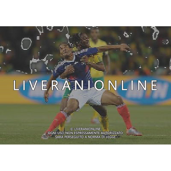 Fifa World Cup Sud Africa 2010 Match #34 Mangaung/Bloemfontein (Free State Stadium) - 22.06.2010 Francia-Sud Africa Nella Foto:malouda-ngcongca /Ph.Vitez-Ag. Aldo Liverani