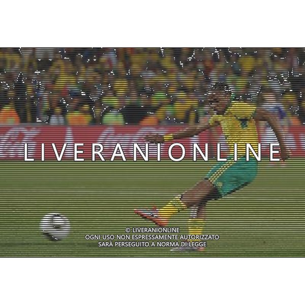 Fifa World Cup Sud Africa 2010 Match #34 Mangaung/Bloemfontein (Free State Stadium) - 22.06.2010 Francia-Sud Africa Nella Foto:occasione finale tshabalala /Ph.Vitez-Ag. Aldo Liverani