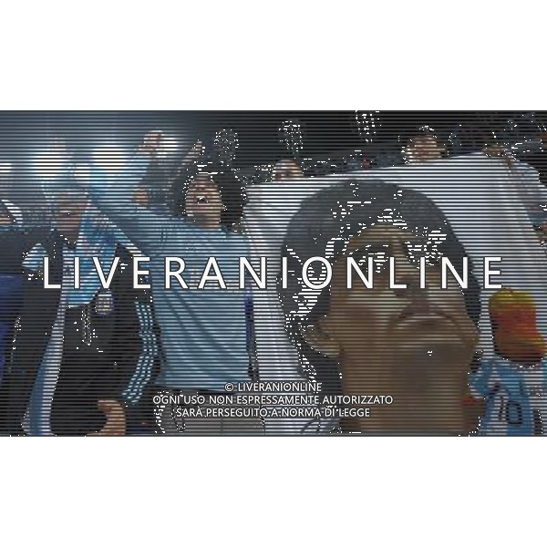 (100623) -- POLOKWANE, June 23, 2010 -- Argentina\'s supporters wait for the start of the 2010 World Cup Group B soccer match between Argentina and Greece in Polokwane, South Africa, June 22, 2010. Wang Yuguo) ©Photoshot/Agenzia Aldo Liverani Sas - ITALY ONLY: ARGENTINA - GRECIA FIFA WORLD CUP CAMPIONATI MONDIALI SUD AFRICA 2010