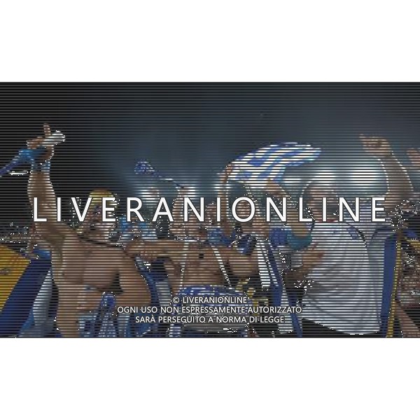 (100623) -- POLOKWANE, June 23, 2010 -- Greece\'s supporters wait for the start of the 2010 World Cup Group B soccer match between Argentina and Greece in Polokwane, South Africa, June 22, 2010. Wang Yuguo) ©Photoshot/Agenzia Aldo Liverani Sas - ITALY ONLY: ARGENTINA - GRECIA FIFA WORLD CUP CAMPIONATI MONDIALI SUD AFRICA 2010