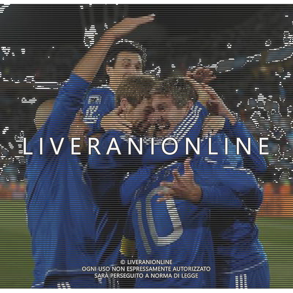 (100623) -- POLOKWANE, June 23, 2010 -- Players of Argentina celebrate a goal during the 2010 World Cup Group B soccer match against Greece in Polokwane, South Africa, June 22, 2010. Argentina won 2-0. Wang Yuguo)(fym) ©Photoshot/Agenzia Aldo Liverani Sas - ITALY ONLY: ARGENTINA - GRECIA FIFA WORLD CUP CAMPIONATI MONDIALI SUD AFRICA 2010