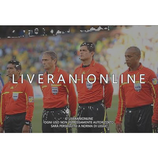 (100622) -- BLOEMFONTEIN, June 22, 2010 -TERNA ARBITRALE / ARBITRO- Four referees are seen prior to the Group A match between France and South Africa at the 2010 World Cup football match in Bloemfontein, South Africa, on June 22, 2010. South Africa beat France 2-1. Chen Haitong) (zc)