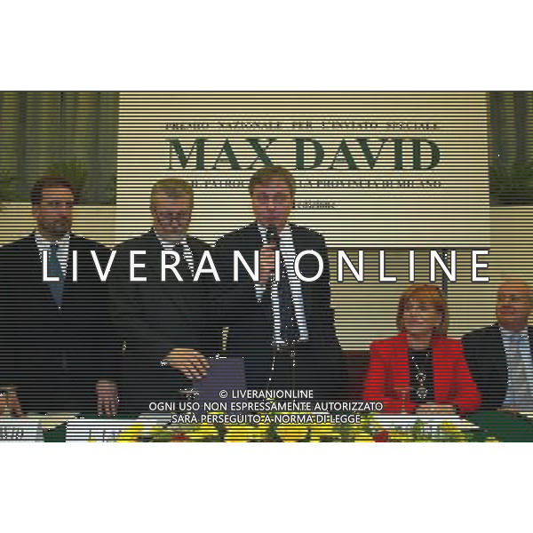 MILANO 30/1/2004 HOTEL GALLIA XXIII PREMIO NAZIONALE MAX DAVID PER L\' INVIATO SPECIALE NELLA FOTO IL VINCITORE DELL\' EDIZIONE DEL 2004 GUIDO RAMPOLDI DELLA REPUBBLICA FOTO MARIO ROMANO/AG ALDO LIVERANI