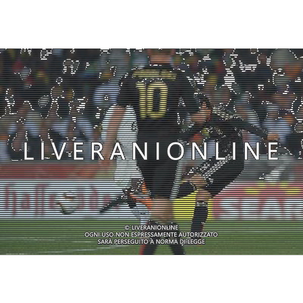 Fifa World Cup Sud Africa 2010 Match #39 Johannesburg (Soccer City Stadium) - 23.06.2010 Ghana-Germania Nella Foto: il gol di ozil /Ph.Vitez-Ag. Aldo Liverani