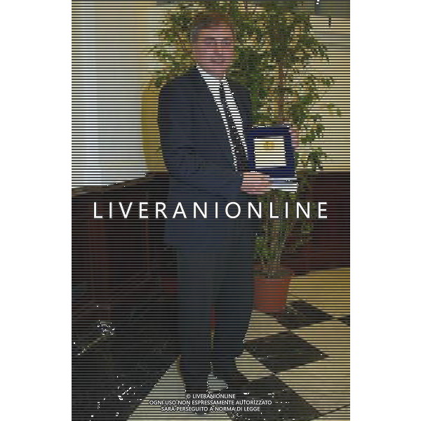 MILANO 30/1/2004 HOTEL GALLIA XXIII PREMIO NAZIONALE MAX DAVID PER L\' INVIATO SPECIALE NELLA FOTO IL VINCITORE DELL\' EDIZIONE DEL 2004 GUIDO RAMPOLDI DELLA REPUBBLICA FOTO MARIO ROMANO/AG ALDO LIVERANI
