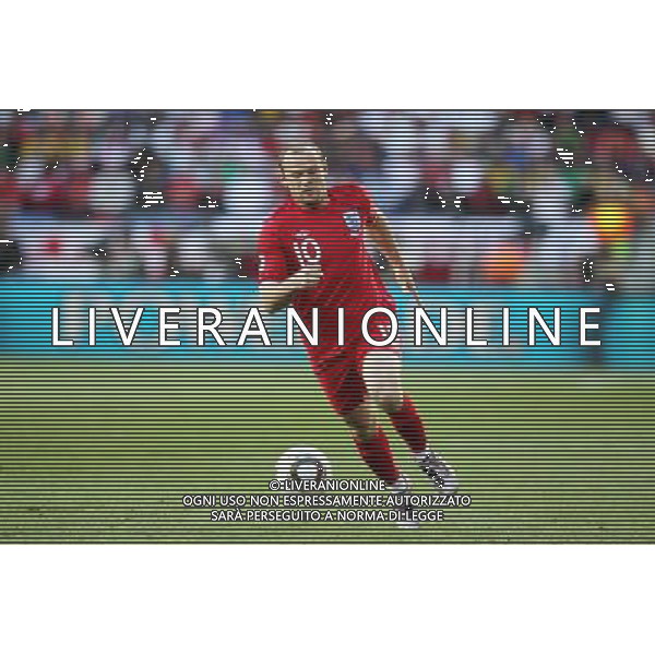 (100623) -- PORT ELIZABETH, June 23, 2010 -- Wayne Rooney of England competes during the 2010 World Cup Group C soccer match against Slovenia at Nelson Mandela Bay stadium in Port Elizabeth, South Africa, June 23, 2010. Xing Guangli) (kh) ©Photoshot/Agenzia Aldo Liverani Sas - ITALY ONLY: INGHILTERRA - SLOVENIA FIFA WORLD CUP CAMPIONATI MONDIALI SUD AFRICA 2010