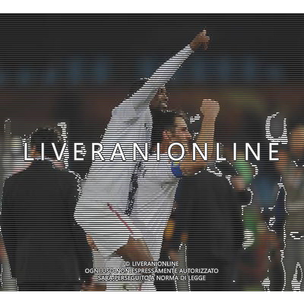 (100623) -- TSHWANE, June 23, 2010 -- Players of the United States gesture after winning the 2010 World Cup Group C soccer match against Algeria at Loftus Versfeld stadium in Tshwane, South Africa, June 23, 2010. The United States won 1-0. Guo Yong) (kh) ©Photoshot/Agenzia Aldo Liverani Sas - ITALY ONLY: STATI UNITI (USA) - ALGERIA FIFA WORLD CUP CAMPIONATI MONDIALI SUD AFRICA 2010