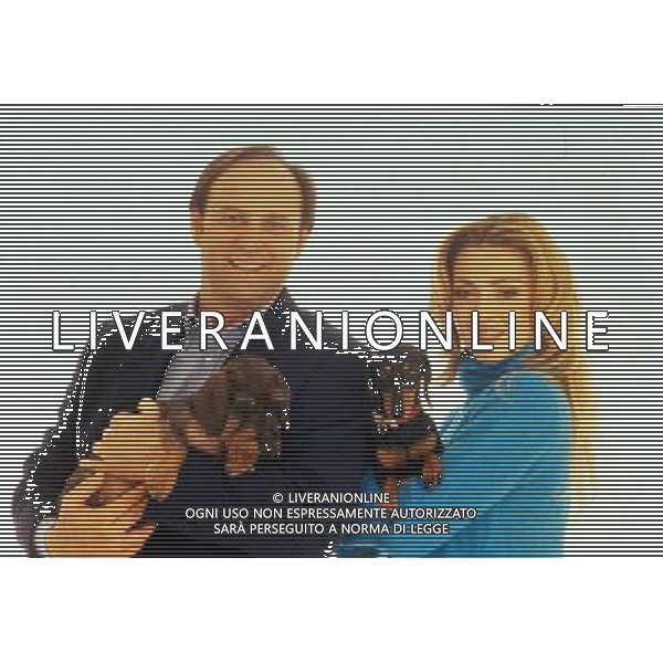 TRASMISSIONE TELEVISIVA\'STELLE A QUATTRO ZAMPE\' 1996 NELLA FOTO GERRY SCOTTI-PAOLA BARALE AG ALDO LIVERANI