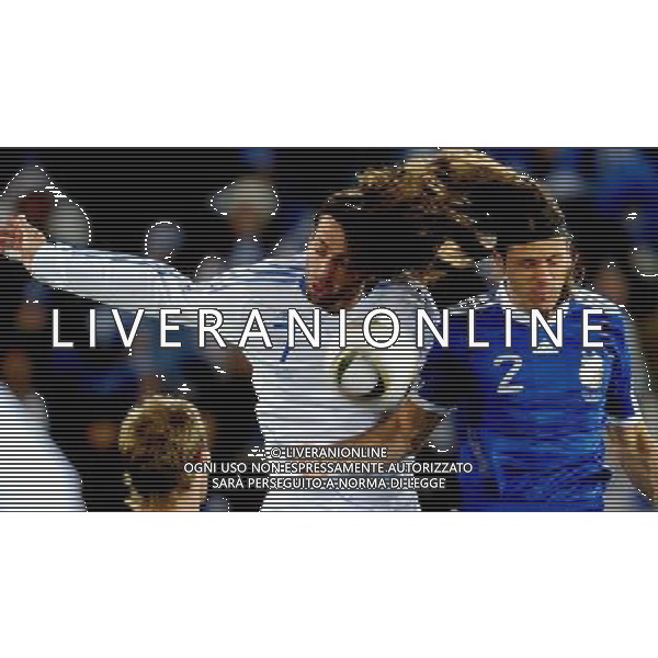 (100623) -- POLOKWANE, June 23, 2010 () -- Martin Demichelis of Argentina (R) vies with Georgios Samaras of Greece during their 2010 World Cup Group B soccer match in Polokwane, South Africa, June 22, 2010. Argentina won 2-0 and qualifies for the next round.(/Wang Yuguo)(fym) ©Photoshot/Agenzia Aldo Liverani Sas - ITALY ONLY: ARGENTINA - GRECIA FIFA WORLD CUP CAMPIONATI MONDIALI SUD AFRICA 2010