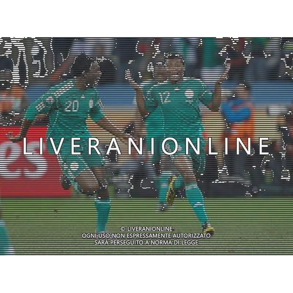 (100623) -- DURBAN, June 23, 2010 -- Nigeria\'s Kalu Uche (R) celebrates his goal during the 2010 World Cup Group B soccer match against South Korea at Moses Mabhida stadium in Durban, South Africa, on June 22, 2010. Liao Yujie)(dl) ©Photoshot/Agenzia Aldo Liverani Sas - ITALY ONLY - NIGERIA - COREA DEL SUD FIFA WORLD CUP CAMPIONATI MONDIALI SUD AFRICA 2010