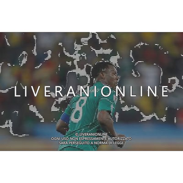 (100623) -- DURBAN, June 23, 2010 -- Nigeria\'s striker Yakubu Aiyegbeni reacts after scoring a goal on a penalty kick past South Korea\'s goalkeeper Jung Sung-Ryong during their 2010 World Cup Group B soccer match at Moses Mabhida stadium in Durban, South Africa, on June 22, 2010. The match tied 2-2. Liao Yujie)(dl) ©Photoshot/Agenzia Aldo Liverani Sas - ITALY ONLY - NIGERIA - COREA DEL SUD FIFA WORLD CUP CAMPIONATI MONDIALI SUD AFRICA 2010