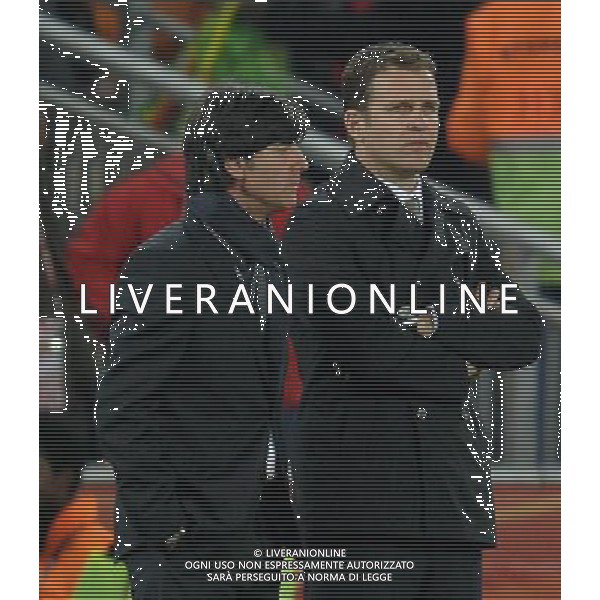 (100624) -- JOHANNESBURG, June 24, 2010 () -- Germany\'s coach Joachim Loew (L) and team manager Oliver Bierhoff react during the 2010 World Cup Group D match against Ghana in Johannesburg, South Africa, June 23, 2010. Germany won the match 1-0. Both Germany and Ghana are qualified for the round of 16. (/Li Ga) ©Photoshot/Agenzia Aldo Liverani Sas - ITALY ONLY - GHANA - GERMANIA FIFA WORLD CUP CAMPIONATI MONDIALI SUD AFRICA 2010