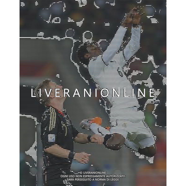 Fifa World Cup Sud Africa 2010 Match #39 Johannesburg (Soccer City Stadium) - 23.06.2010 Ghana-Germania Nella Foto:Anthony ANNAN-Bastian SCHWEINSTEIGER /Ph.Vitez-Ag. Aldo Liverani