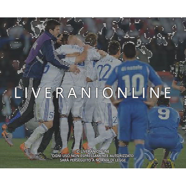 Fifa World Cup Sud Africa 2010 Match #41 Johannesburg (Ellis Park Stadium) - 24.06.2010 Slovacchia-Italia Nella Foto:esultanza slovacchia delusione italia /Ph.Vitez-Ag. Aldo Liverani