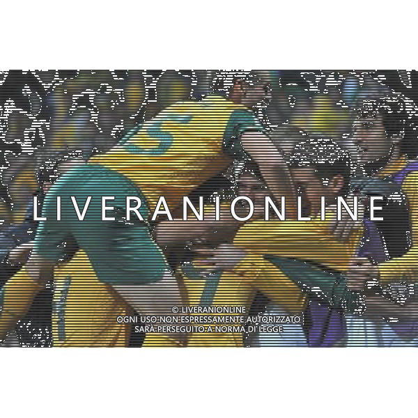 (100624) -- NELSPRUIT, June 24, 2010 () -- Australian players celebrate a goal during the 2010 World Cup Group D match against Serbia in Nelspruit, South Africa, June 23, 2010. Australia won the match 2-1. Both Serbia and Australia are disqualified for the round of 16. (/Xu Suhui) ©Photoshot/Agenzia Aldo Liverani Sas - ITALY ONLY: AUSTRALIA - SERBIA FIFA WORLD CUP CAMPIONATI MONDIALI SUD AFRICA 2010