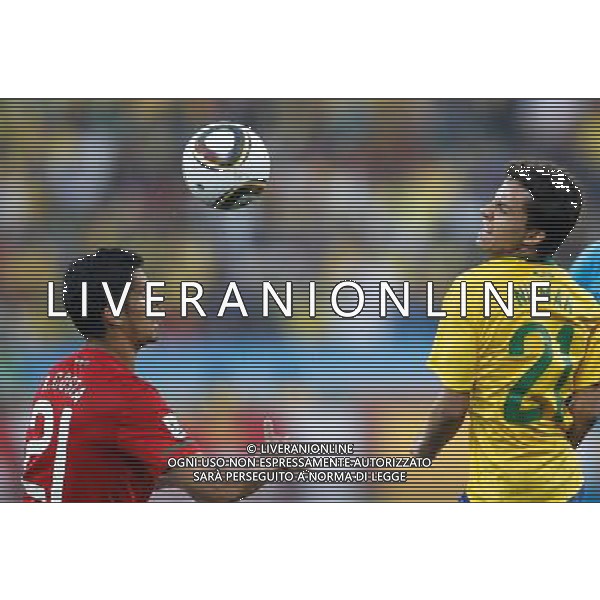 (100625) -- DURBAN, June 25, 2010 -- Brazil\'s Nilmar (R) vies with Ricardo Costa of Portugal during the Group G last round match at 2010 FIFA World Cup, at Moses Mabhida stadium in Durban, South Africa, on June 25, 2010. Liao Yujie) (dl) MONDIALI DI CALCIO SUDAFRICA 2010 PORTOGALLO BRASILE CALCIO SPORT ©PHOTOSHOT/ALDO LIVERANI ITALY ONLY