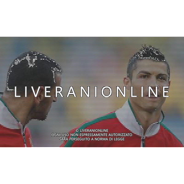 (100625) -- DURBAN, June 25, 2010 -- Portugal\'s Cristiano Ronaldo reacts prior to the Group G last round match against Brazil at 2010 FIFA World Cup, at Moses Mabhida stadium in Durban, South Africa, on June 25, 2010. Liao Yujie) (dl) MONDIALI DI CALCIO SUDAFRICA 2010 PORTOGALLO BRASILE CALCIO SPORT ©PHOTOSHOT/ALDO LIVERANI ITALY ONLY