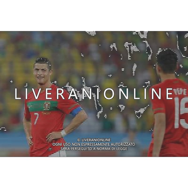 (100625) -- DURBAN, June 25, 2010 -- Cristiano Ronaldo (L) reacts during the Group G last round match against Brazil at 2010 FIFA World Cup, at Moses Mabhida stadium in Durban, South Africa, on June 25, 2010. The match tied 0-0. Both Brazil and Portugal are qualified for the round of 16. Liao Yujie) (dl) MONDIALI DI CALCIO SUDAFRICA 2010 PORTOGALLO BRASILE CALCIO SPORT ©PHOTOSHOT/ALDO LIVERANI ITALY ONLY