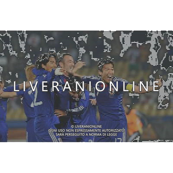 (100625) -- RUSTENBURG, June 25, 2010 () -- Players of Japan celebrates their victory after the Group E last round match against Denmark at 2010 FIFA World Cup, at Royal Bafokeng stadium in Rustenburg, South Africa, on June 24, 2010. Japan won 3-1 and qualifies for the next round. (/Xu Suhui) (dl) CALCIO SPORT DANIMARCA GIAPPONE MONDIALI DI CALCIO SUDAFRICA 2010 ©PHOTSHOT/ALDO LIVERANI ITALY ONLY