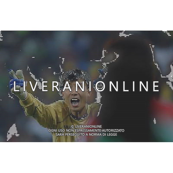 (100626) -- NELSPRUIT, June 26, 2010 -- Ri Myong-Guk, goalkeeper of Democratic People\'s Republic of Korea (DPRK), reacts during the Group G last round match against Cote d\'Ivoire at 2010 FIFA World Cup, at Mbombela Stadium in Nelspruit, South Africa, on June 25, 2010. Cote d\'Ivoire won 3-0 and both teams failed to progress to the next round. Wang Yuguo)(fym) COSTA D\'AVORIO COREA DEL NORD FIFA WORLD CUP 2010 SUDAFRICA CALCIO SPORT ©PHOTOSHOT/ALDO LIVERANI ITALY ONLY