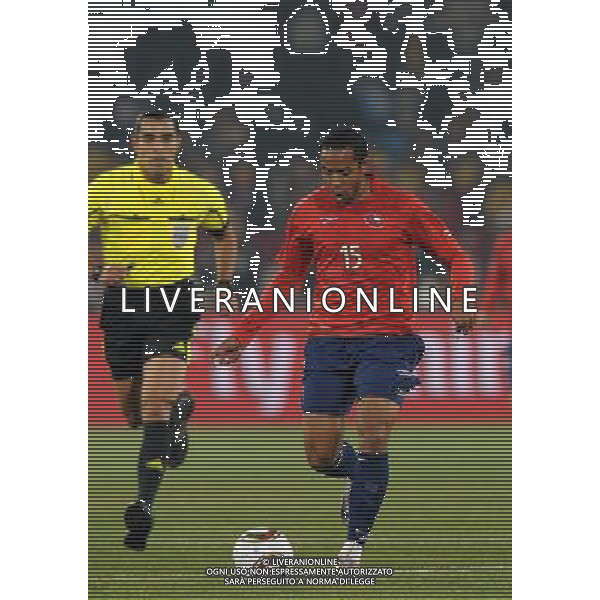 Fifa World Cup Sud Africa 2010 Match #47 Tshwane/Pretoria (Lotus Versfeld Stadium) - 25.06.2010 Cile-Spagna Nella Foto:Jean BEAUSEJOUR /Ph.Vitez-Ag. Aldo Liverani