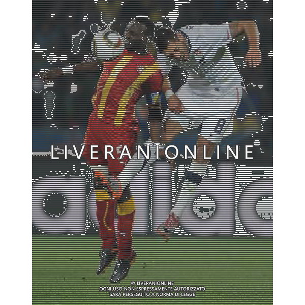 Fifa World Cup Sud Africa 2010 Match #50 Ottavi di Finale Rustenburg (Royal Bafokeng Stadium) - 26.06.2010 USA-Ghana Nella Foto:dempsey-mensah /Ph.Vitez-Ag. Aldo Liverani