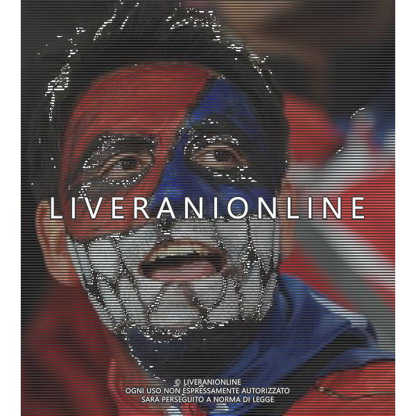 (100626) -- BLOEMFONTEIN, June 26, 2010 -- A fan of Chile cheers prior to the Group H last round match between Chile and Spain at 2010 FIFA World Cup, at Loftus Verfeld stadium in Tshwane, South Africa, on June 25, 2010. Li Ga) (fym) PHOTOSHOT-AG ALDO LIVERANI ONLY ITALY