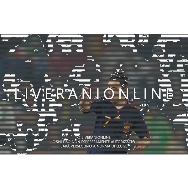 (100626) -- TSHWANE, June 26, 2010 -- David Villa of Spain celebrates his scoring during the Group H last round match against Chile at 2010 FIFA World Cup, at Loftus Verfeld stadium in Tshwane, South Africa, on June 25, 2010. Li Ga) (fym) PHOTOSHOT-AG ALDO LIVERANI ONLY ITALY