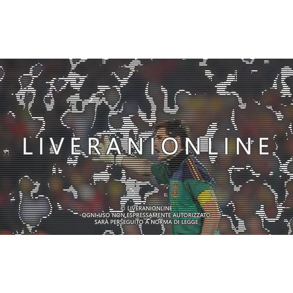 (100626) -- TSHWANE, June 26, 2010 -- Spain\'s goalkeeper Iker Casillas reacts during the Group H last round match against Chile at 2010 FIFA World Cup, at Loftus Verfeld stadium in Tshwane, South Africa, on June 25, 2010. Li Ga) (fym) PHOTOSHOT-AG ALDO LIVERANI ONLY ITALY