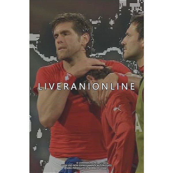 (100626) -- BLOEMFONTEIN, June 26, 2010 --SWITZERLAND VS HONDURAS nella foto Switzerland\'s players console each other after the Group H last round match against Honduras at 2010 FIFA World Cup, at Free State stadium in Bloemfontein, South Africa, on June 25, 2010. The match tied 0-0. Both teams failed to progress to the next round. Xu Suhui) (dl) AG ALDO LIVERANI-PHOTOSHOT-ONLY ITALY