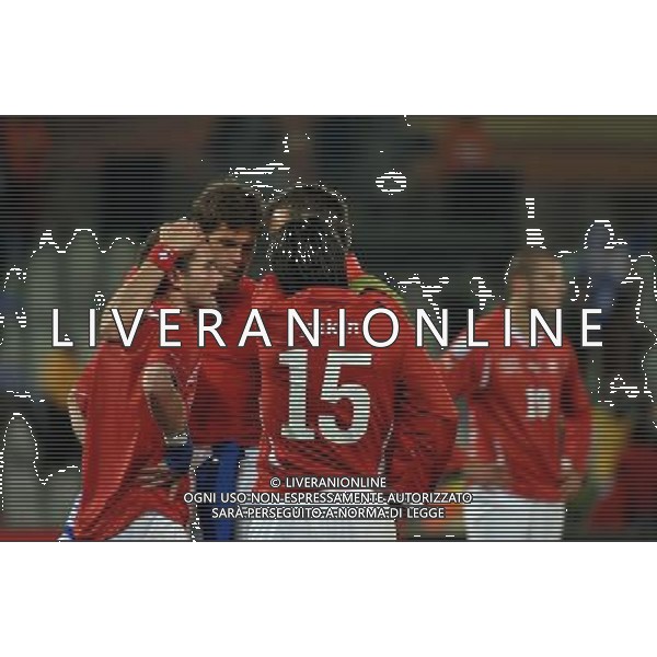 (100626) -- BLOEMFONTEIN, June 26, 2010 --SWITZERLAND VS HONDURAS nella foto Switzerland\'s players react with dejection after the Group H last round match against Honduras at 2010 FIFA World Cup, at Free State stadium in Bloemfontein, South Africa, on June 25, 2010. The match tied 0-0. Both teams failed to progress to the next round. Xu Suhui) (dl) AG ALDO LIVERANI-PHOTOSHOT-ONLY ITALY