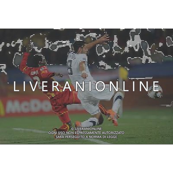 (100627) -- RUSTENBERG, June 27, 2010 -- Clint Dempsey (R) of the United States vies with Hans Sarpei of Ghana during their 2010 World Cup round of 16 soccer match at Royal Bafokeng Stadium in Rustenburg, South Africa, on June 26, 2010. Wang Yuguo) (dl)