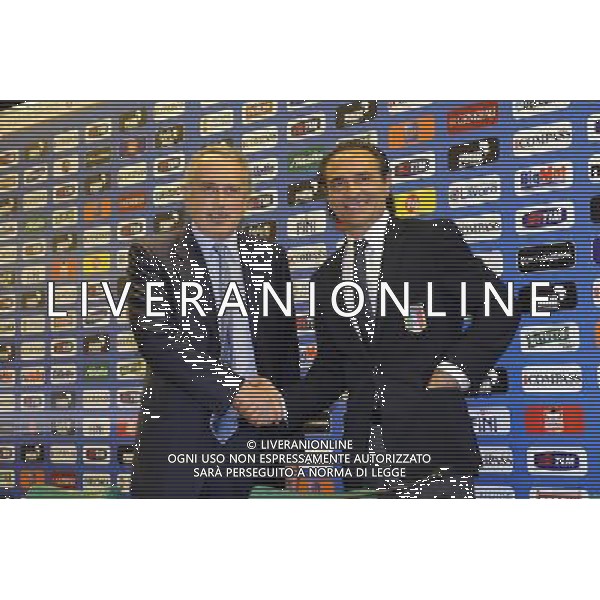Roma - 01/07/2010 - Sala Conferenza Stadio Olimpico - Presentazione del nuovo Commissario tecnico della Nazionale Italiana Cesare PRANDELLI - nella foto: Cesare PRANDELLI e Giancarlo ABETE ph. Corradetti / ©Aldo Liverani Sas