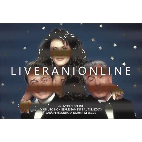 TRASMISSIONE TELEVISIVA\'EVVIVA L\'ALLEGRIA-L ALLEGRIA FA 90- 1991 NELLA FOTO PAOLO BONOLIS-SABINA STILO-CINO TORTORELLA AG ALDO LIVERANI