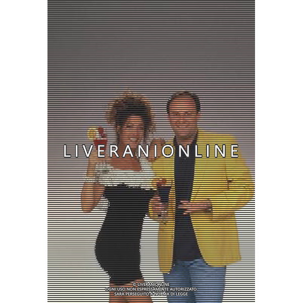 FESTIVALBAR 1992 NELLA FOTO GERRY SCOTTI- LINDA LORENZI AG ALDO LIVERANI