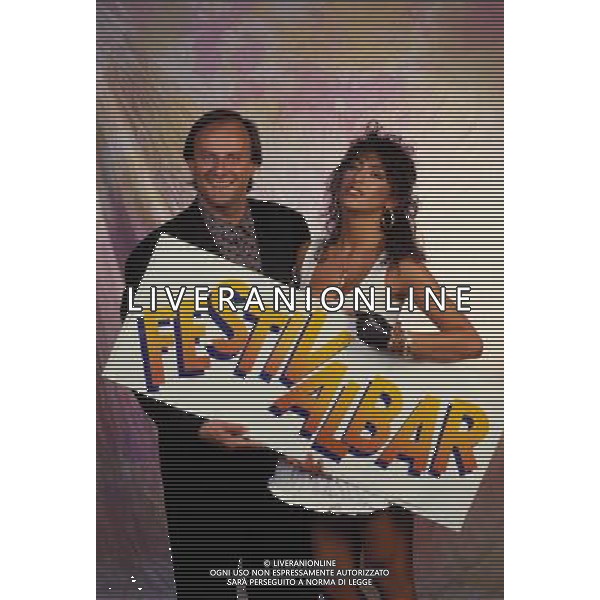 FESTIVALBAR 1987 NELLA FOTO GERRY SCOTTI-SABRINA SALERNO AG ALDO LIVERANI